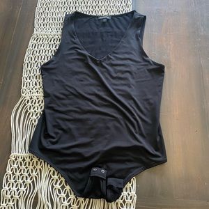 Express full back v neck sleeveless bodysuit